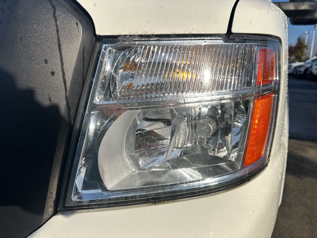 Used 2012 Nissan NV 3500 S w/ PWR Basic Pkg RWD image 9
