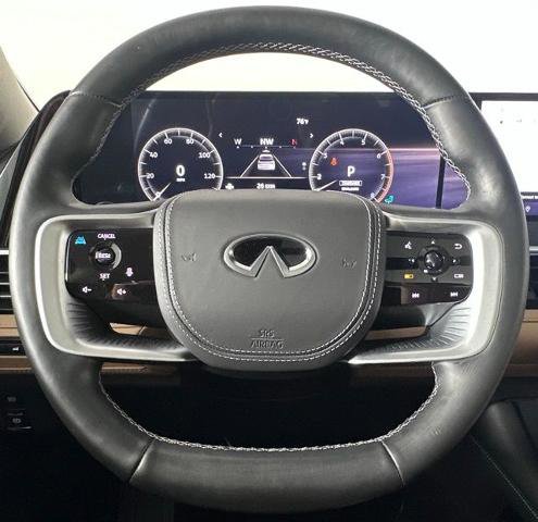 Certified 2025 INFINITI QX80 Sensory image 18