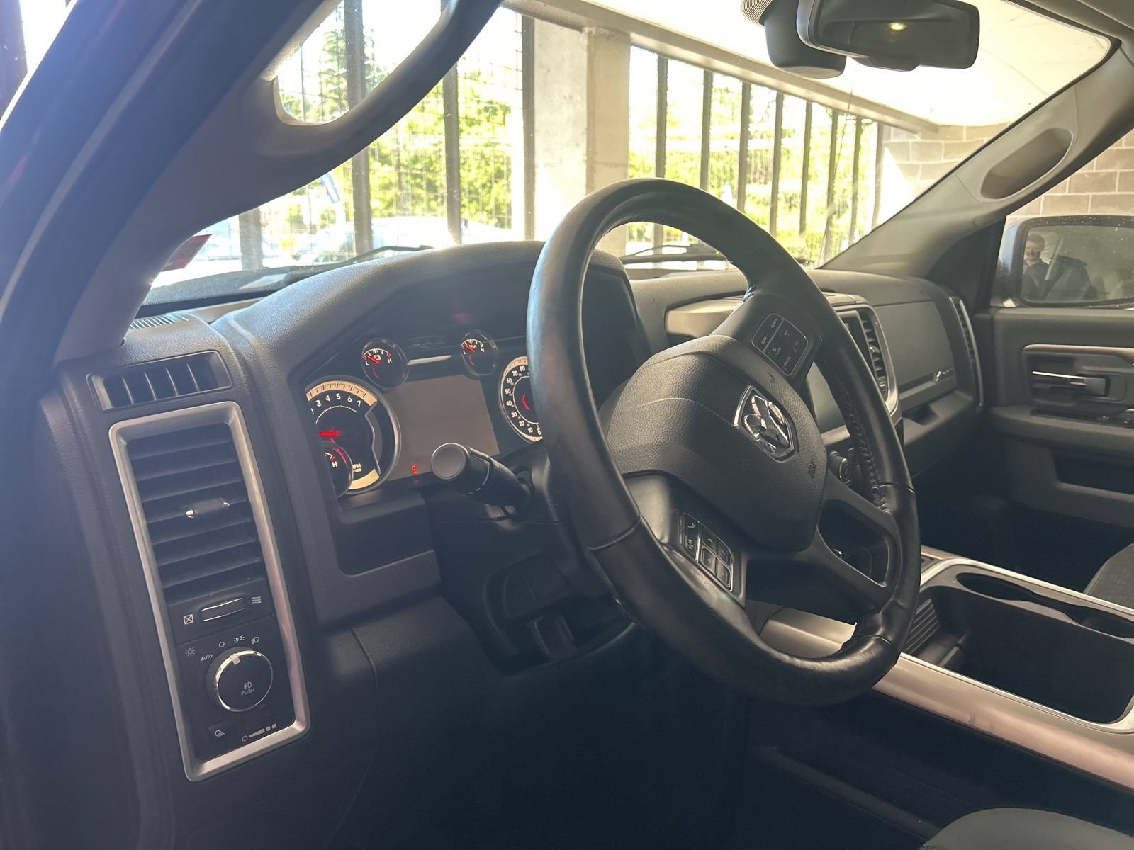 Used 2017 RAM 1500 Big Horn AWD/4WD image 4