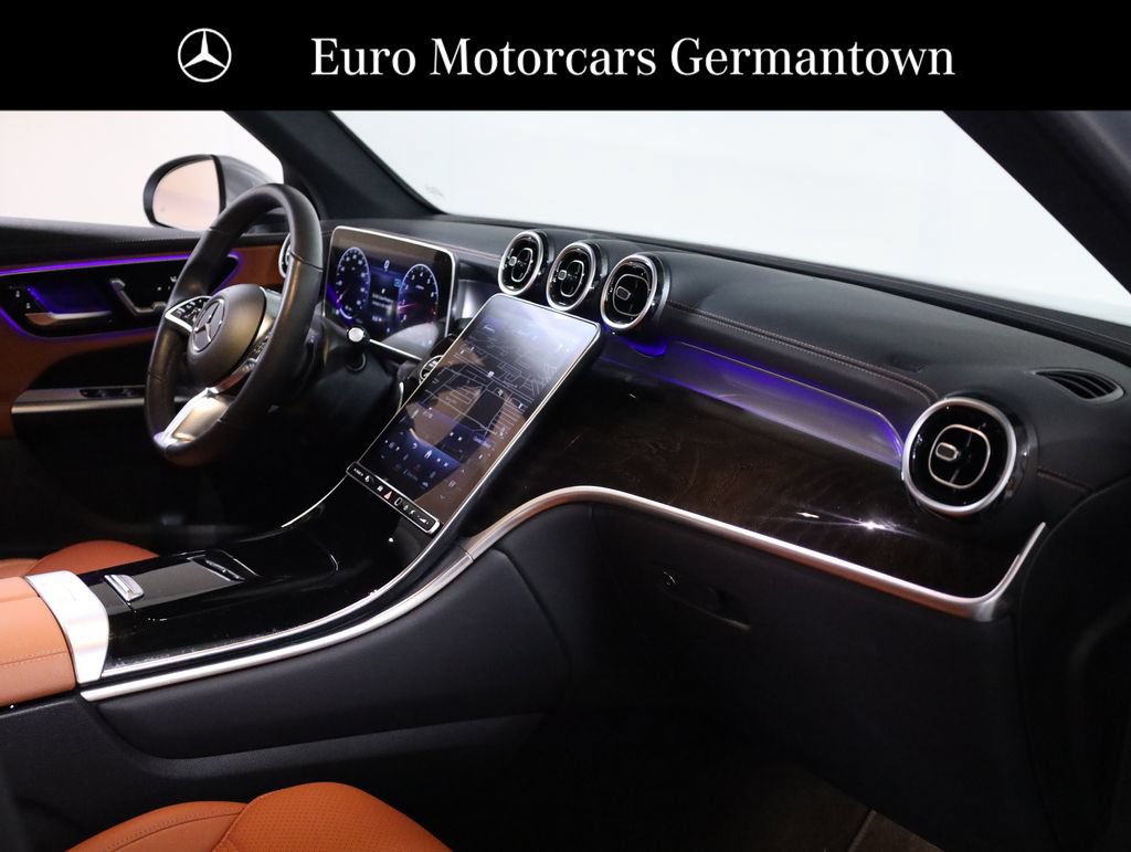 Used 2024 Mercedes-Benz GLC 300 4MATIC image 68