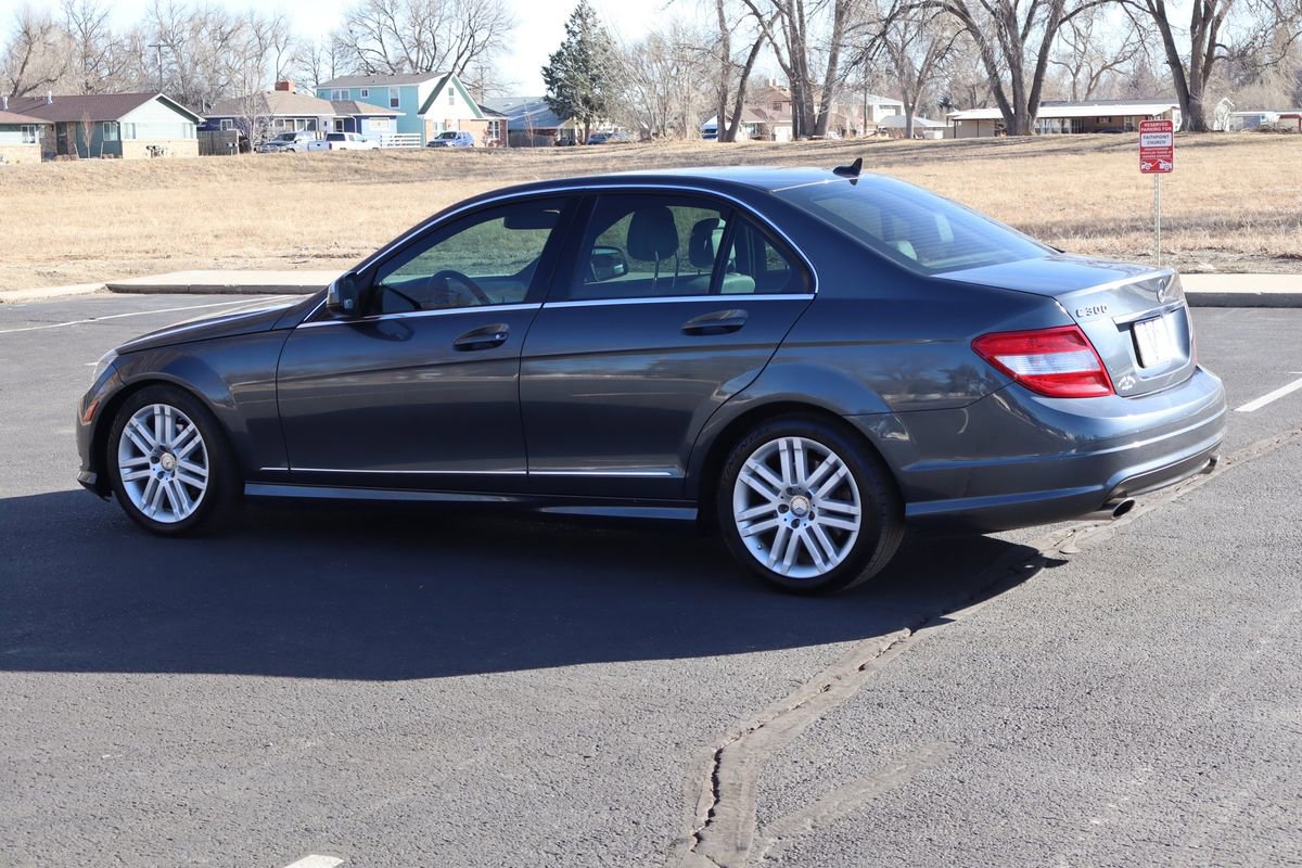 Used 2009 Mercedes-Benz C 300 4MATIC Sedan image 8