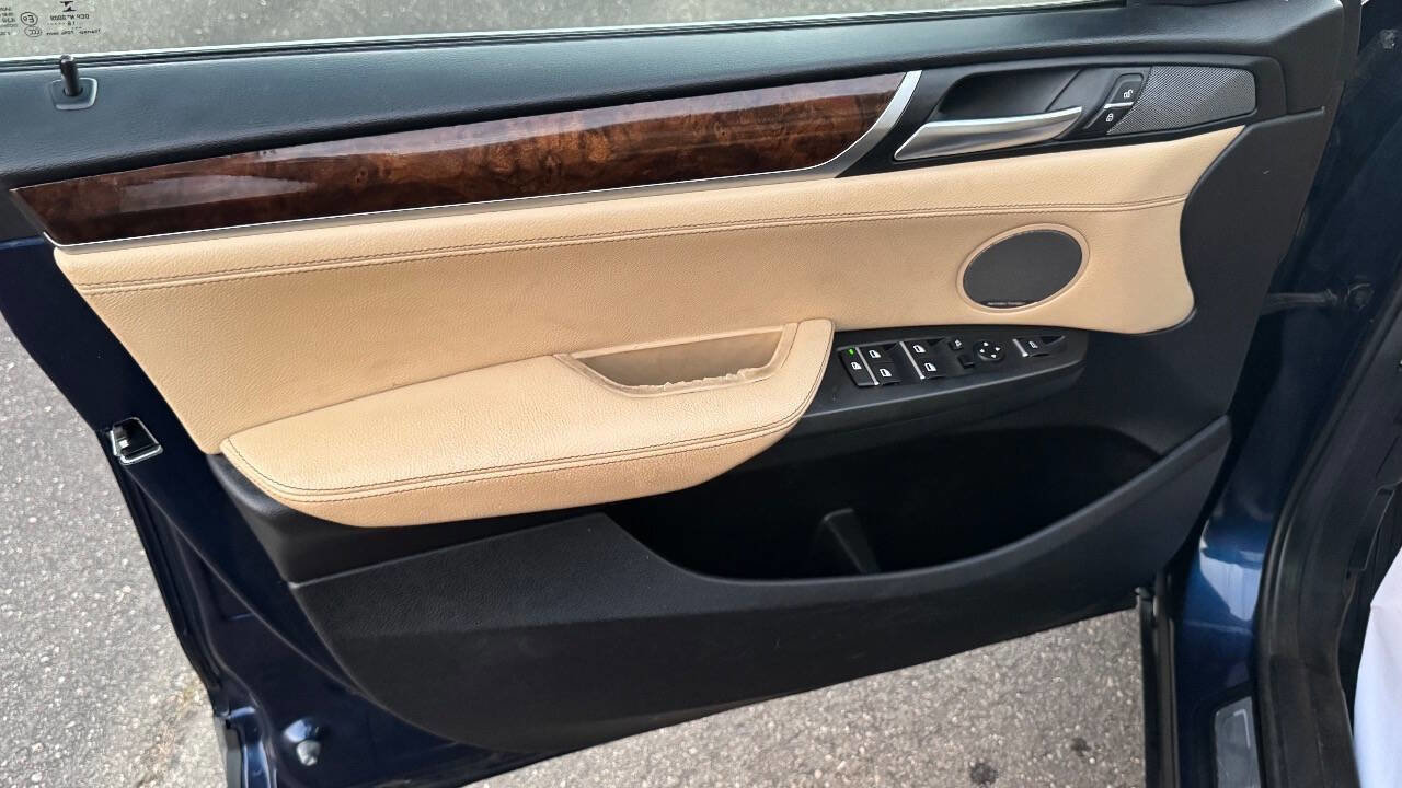 Used 2017 BMW X3 xDrive28i image 13