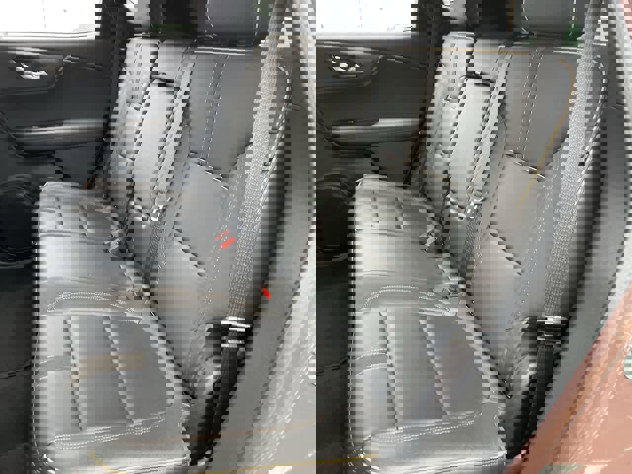 Used 2023 Chevrolet Blazer Premier image 19