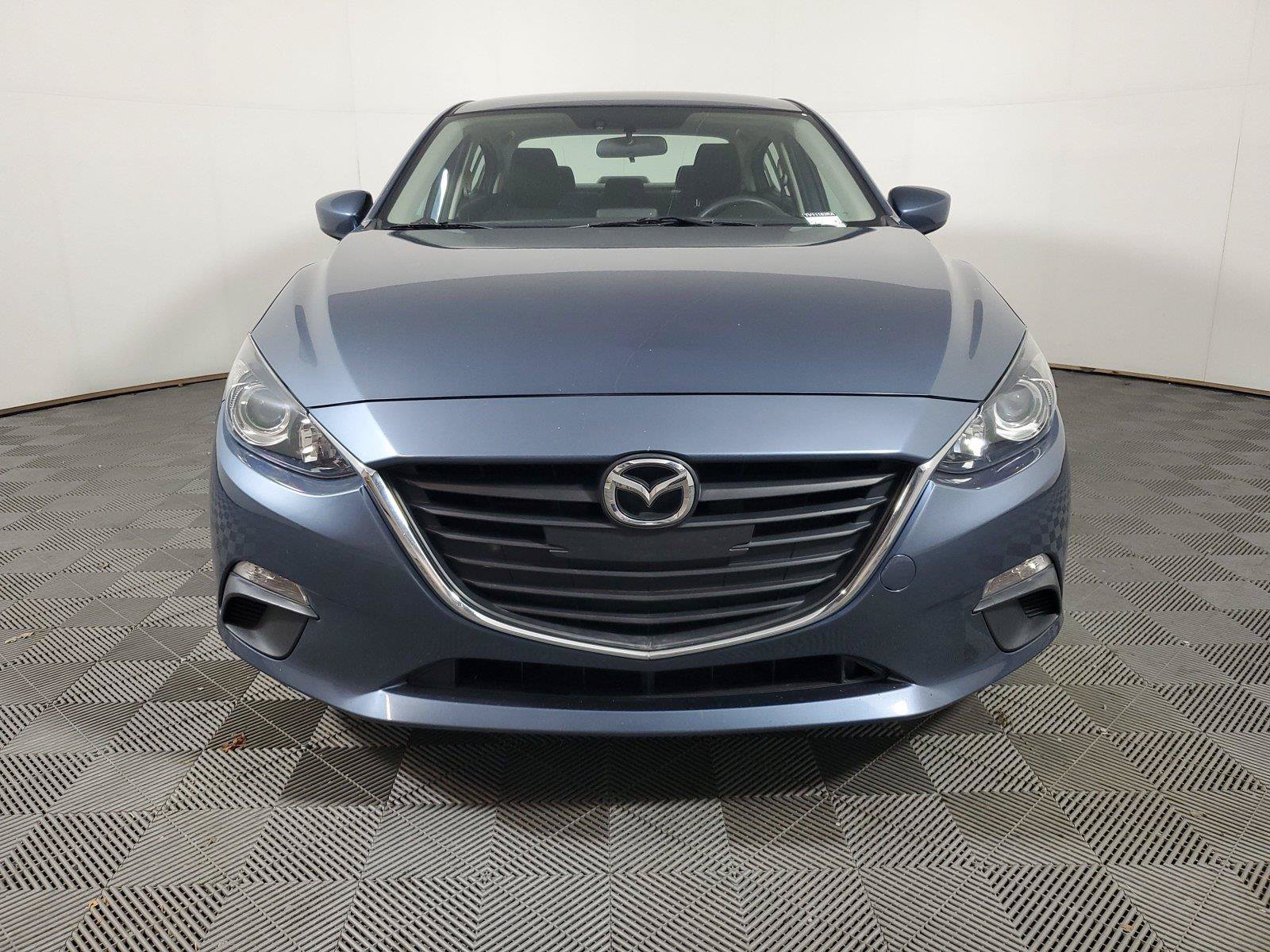 Used 2016 MAZDA MAZDA3 i Sport w/ Preferred Equipment Package FWD image 2