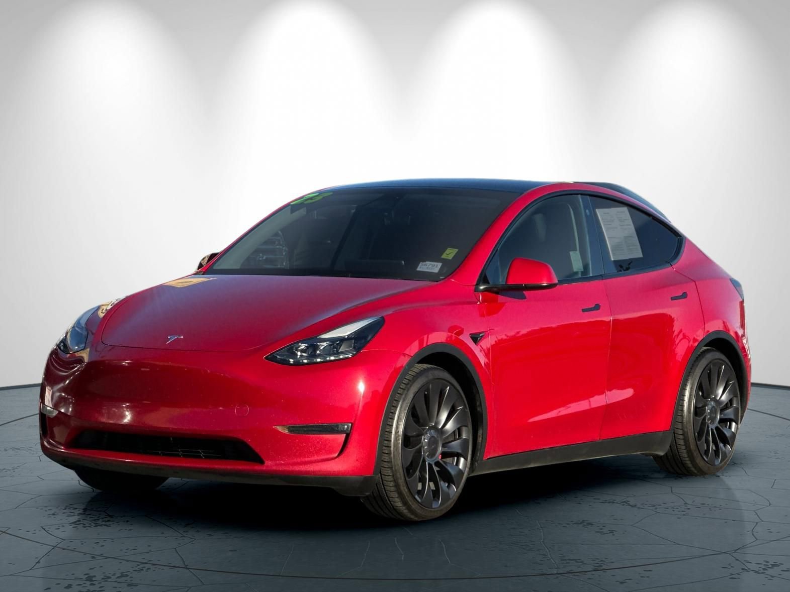 Used 2023 Tesla Model Y Performance image 8