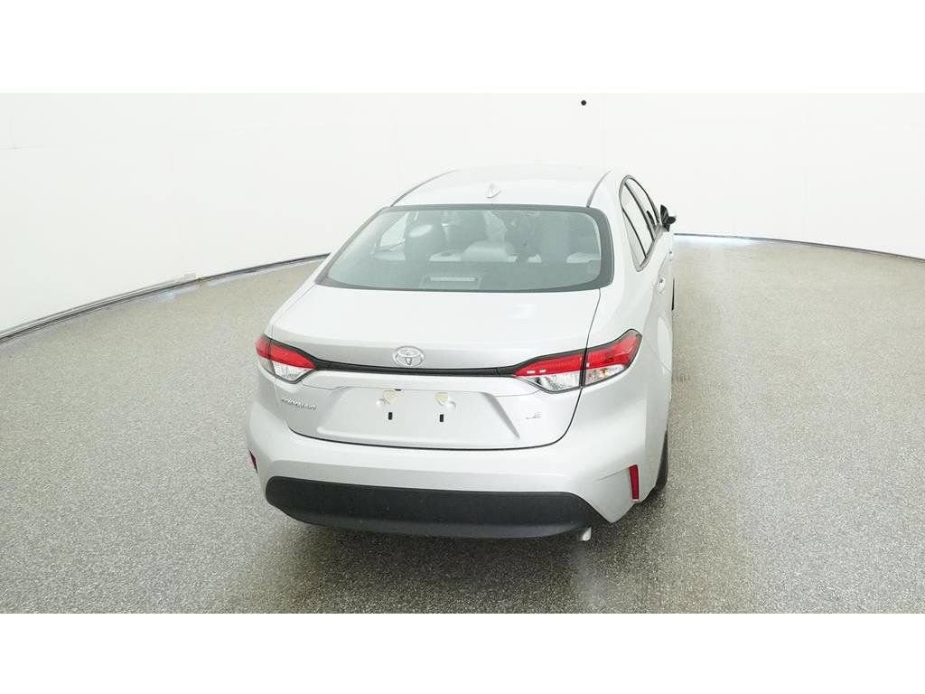 Used 2025 Toyota Corolla LE FWD image 8