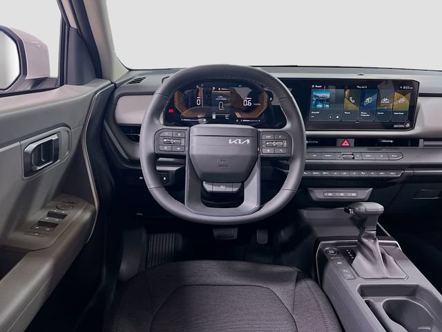 New 2027 Kia Seltos LX FWD image 21