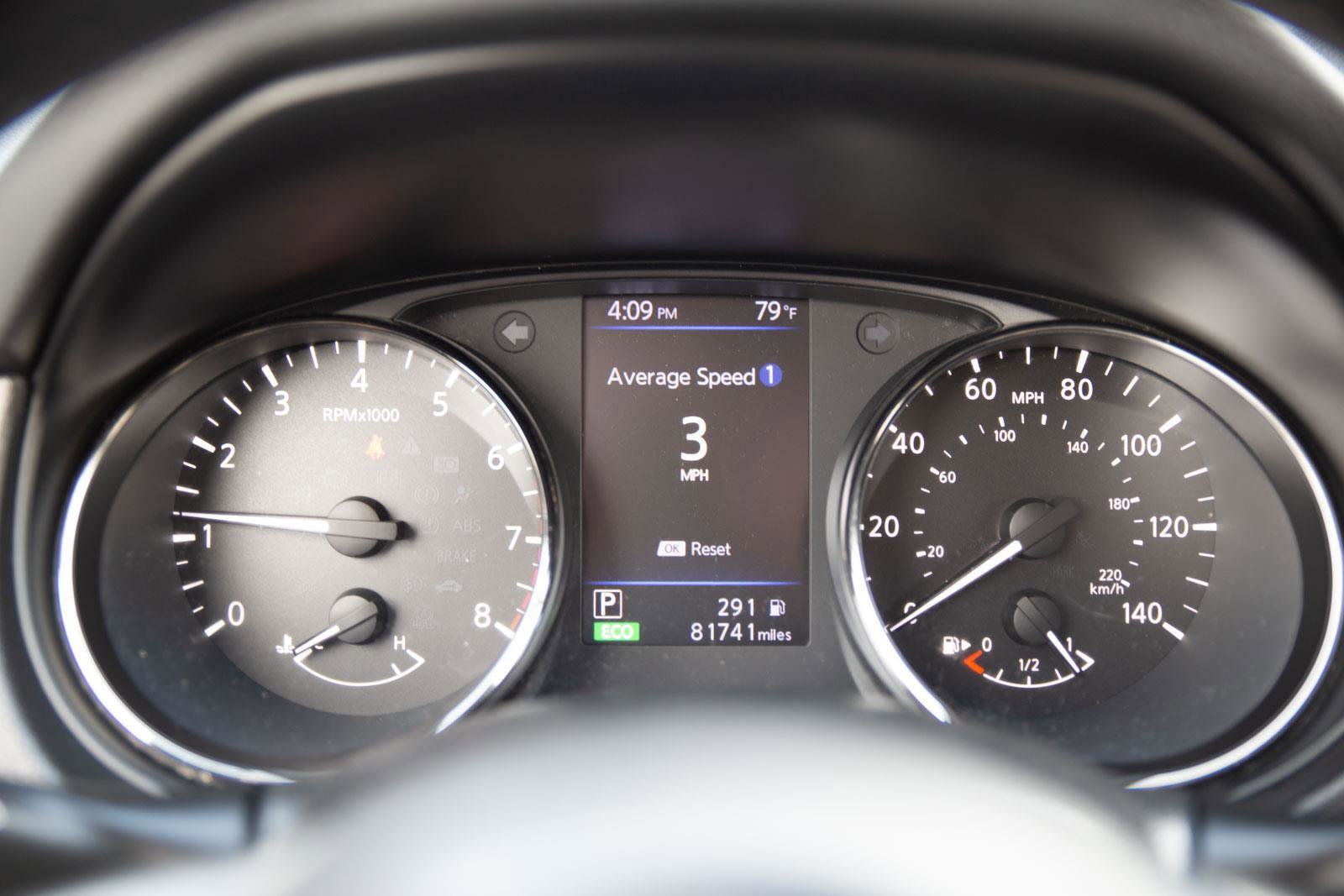 Used 2019 Nissan Rogue SV w/ Premium Package image 11