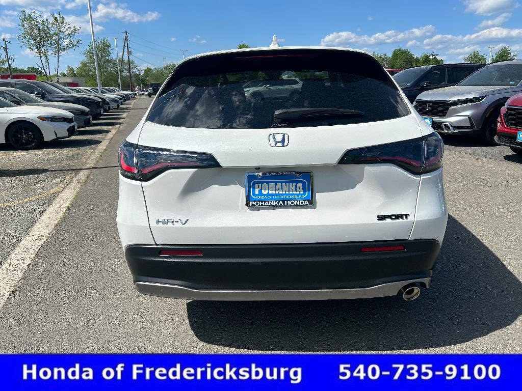 Certified 2025 Honda HR-V Sport image 5