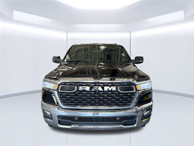 Used 2025 RAM 1500 Big Horn AWD/4WD image 4