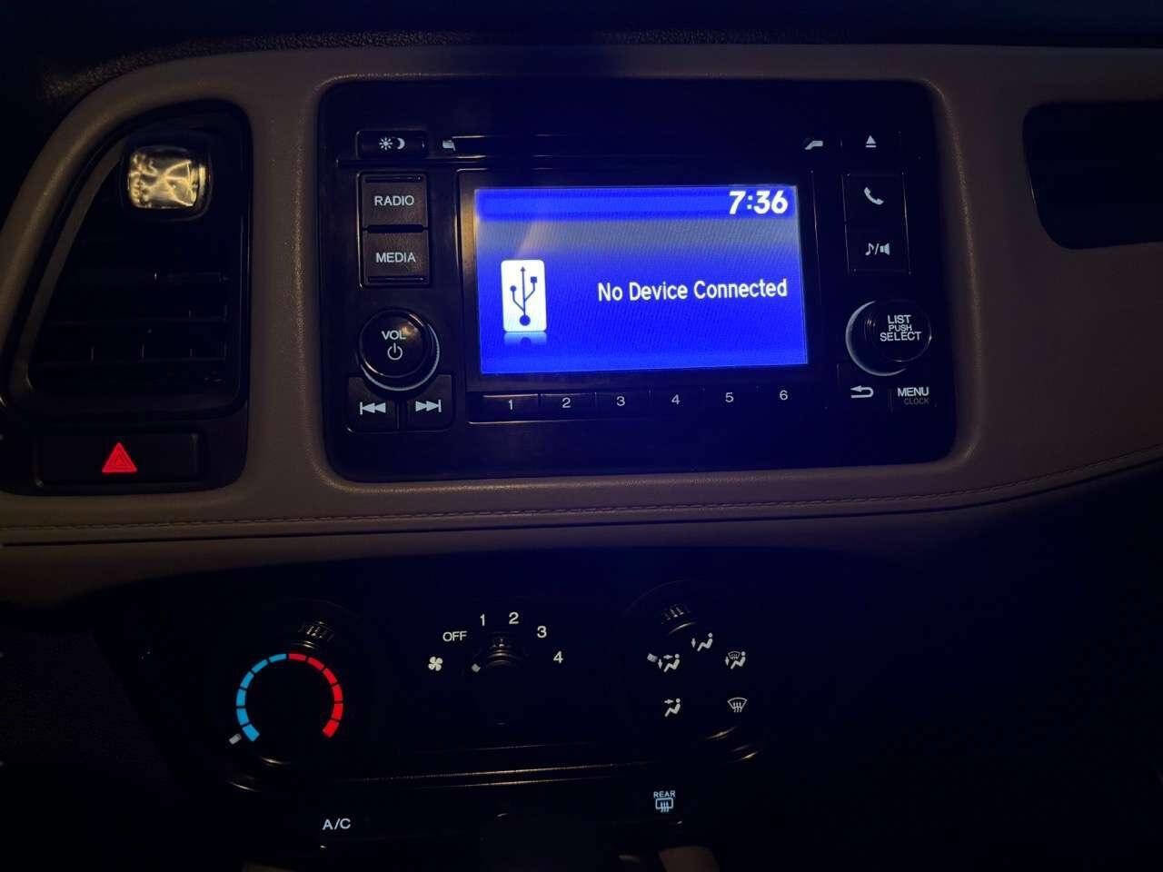 Used 2020 Honda HR-V LX image 26