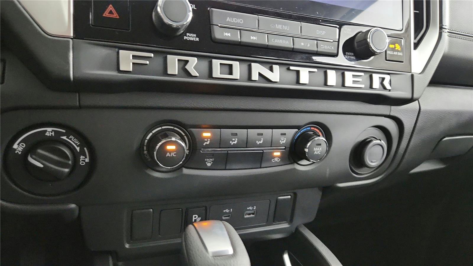 Certified 2025 Nissan Frontier SV image 28