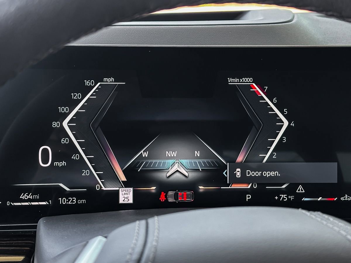 New 2025 BMW X5 sDrive40i w/ Climate Comfort Package image 18