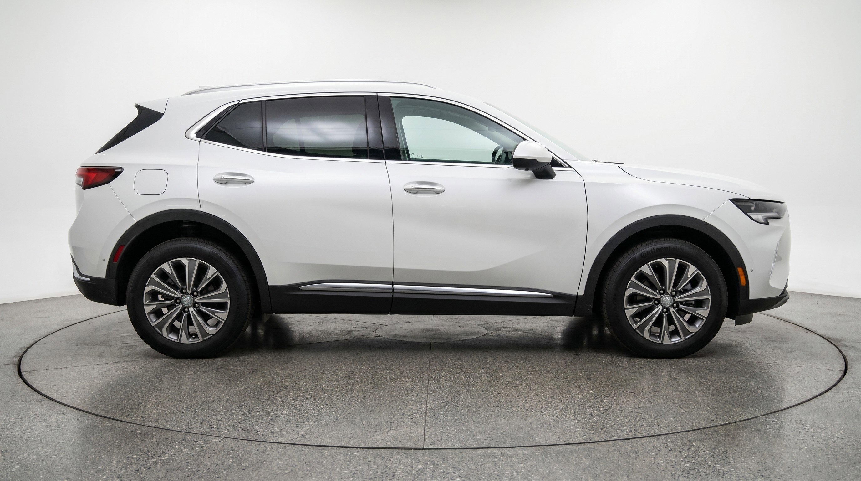 Used 2024 Buick Envision Preferred AWD/4WD image 11