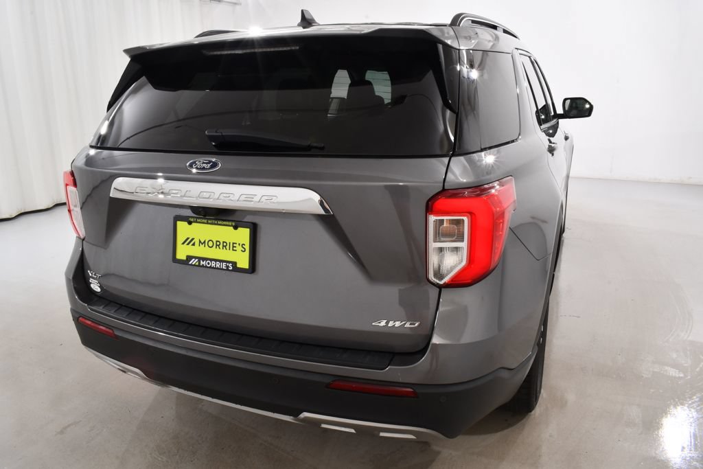 Used 2022 Ford Explorer XLT w/ Equipment Group 202A AWD/4WD image 12