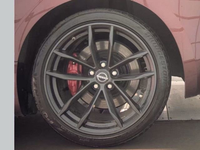 Used 2025 Nissan Z Performance w/ Floor Mat Package RWD image 20