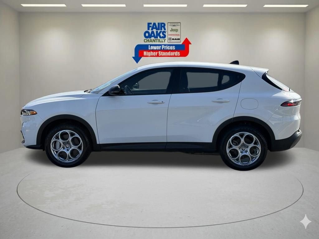 Used 2024 Alfa Romeo Tonale Sprint image 10