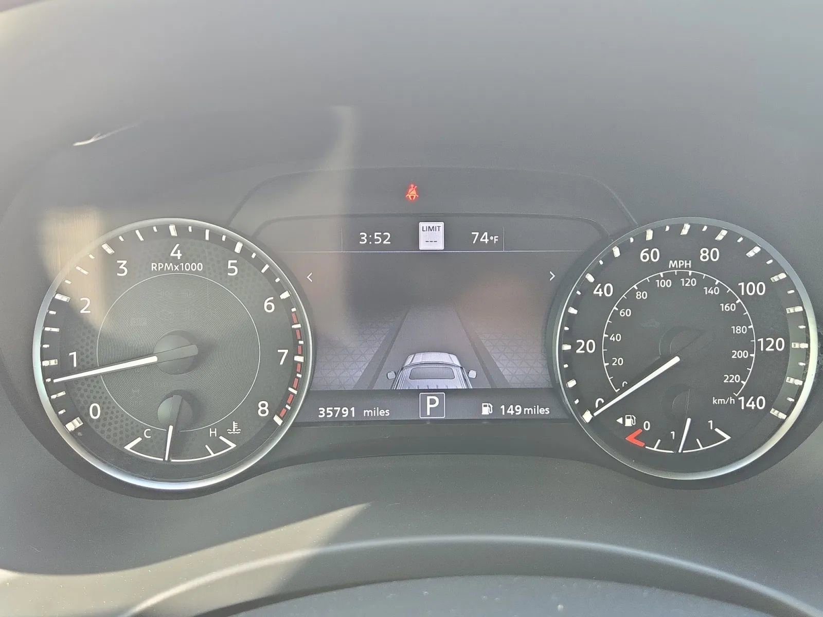 Used 2023 Nissan Armada Platinum RWD image 25