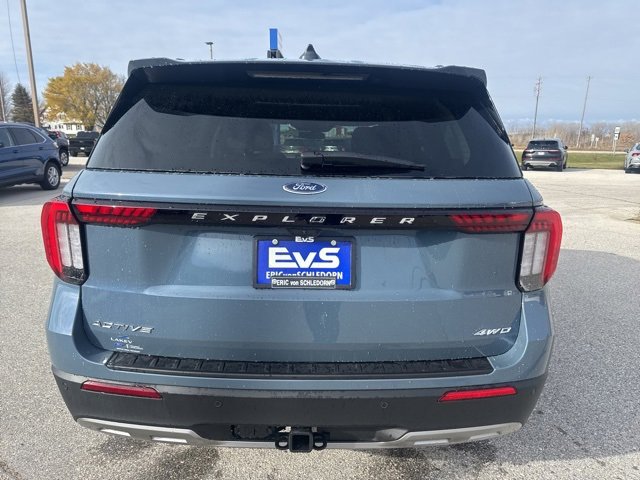 New 2026 Ford Explorer Active w/ Active Comfort Package image 6
