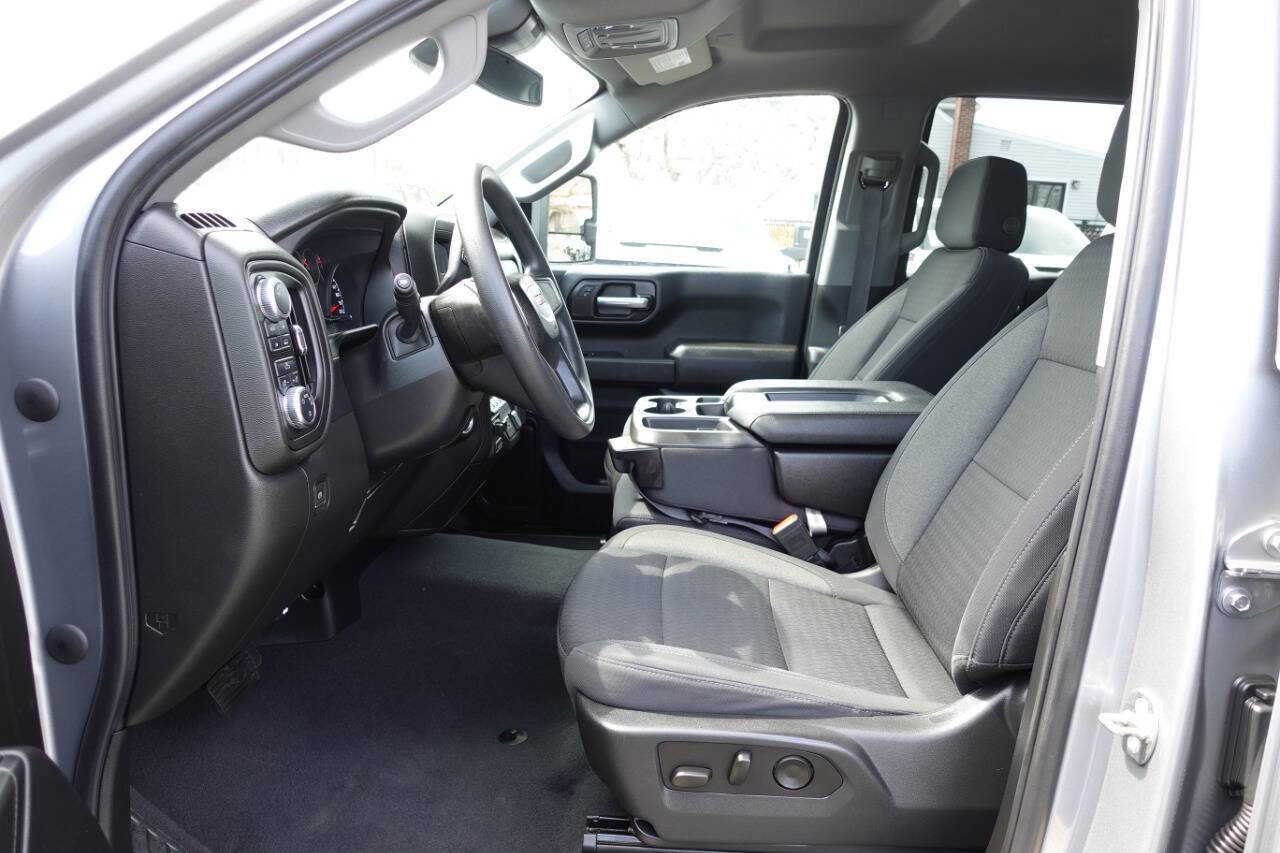 Used 2023 GMC Sierra 1500 Pro w/ Graphite Edition image 17