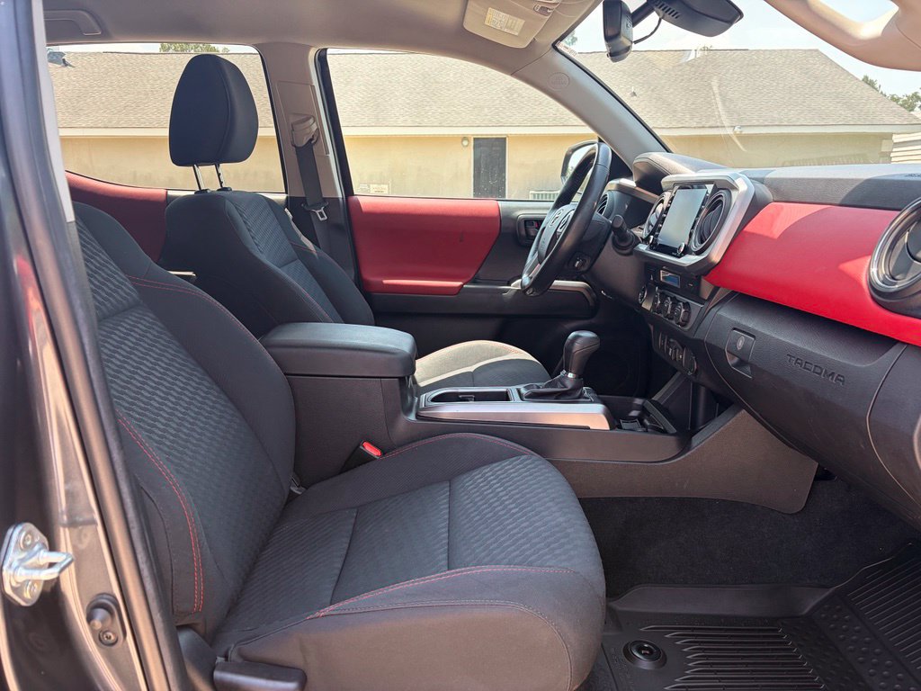 Used 2023 Toyota Tacoma SR5 RWD image 20