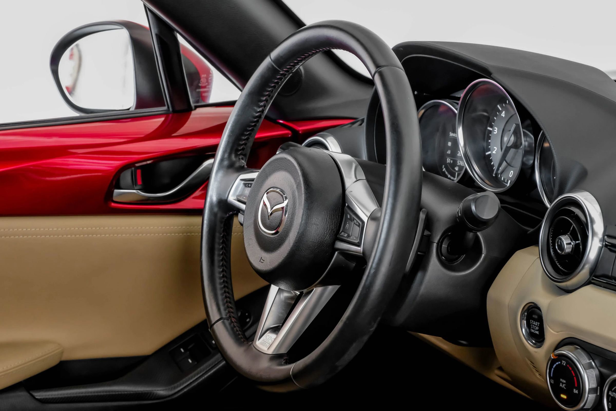 Used 2019 MAZDA MX-5 Miata RF Grand Touring image 14