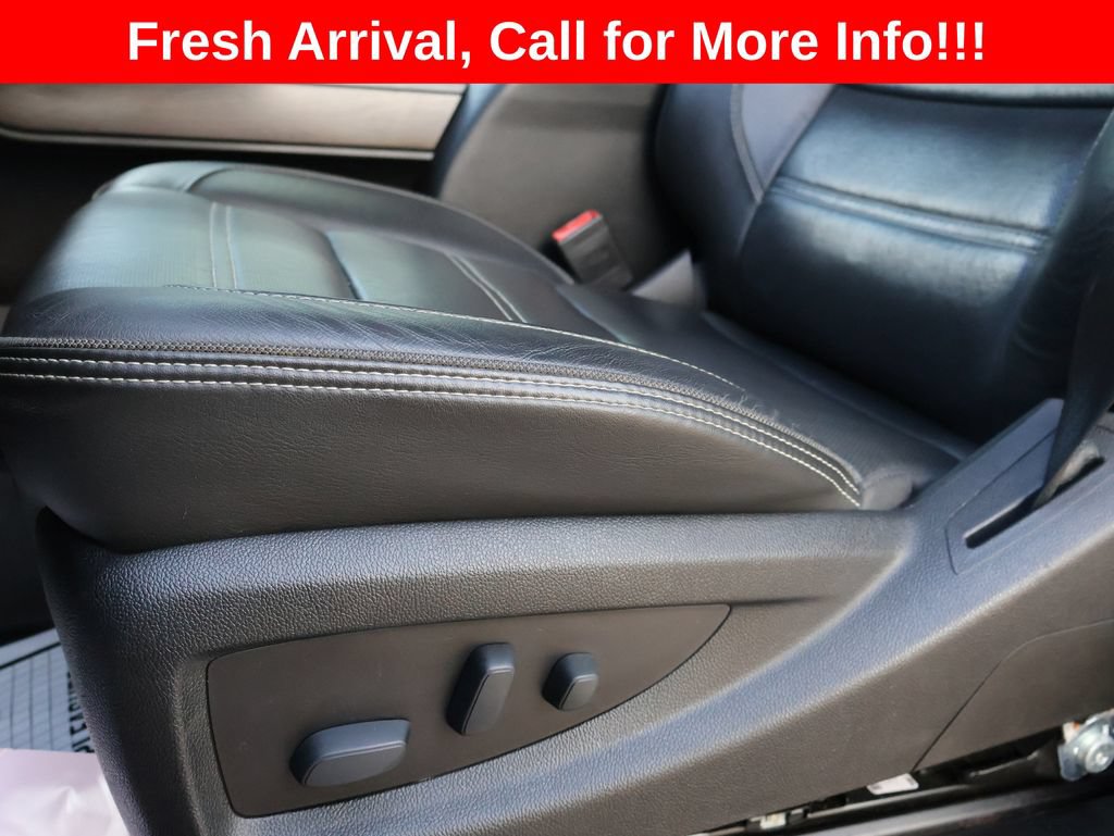 Used 2017 GMC Sierra 3500 Denali w/ Duramax Plus Package AWD/4WD image 21