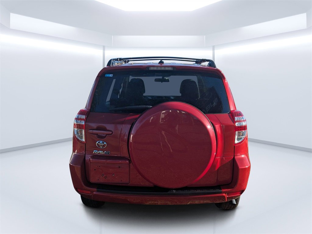 Used 2012 Toyota RAV4 FWD image 4