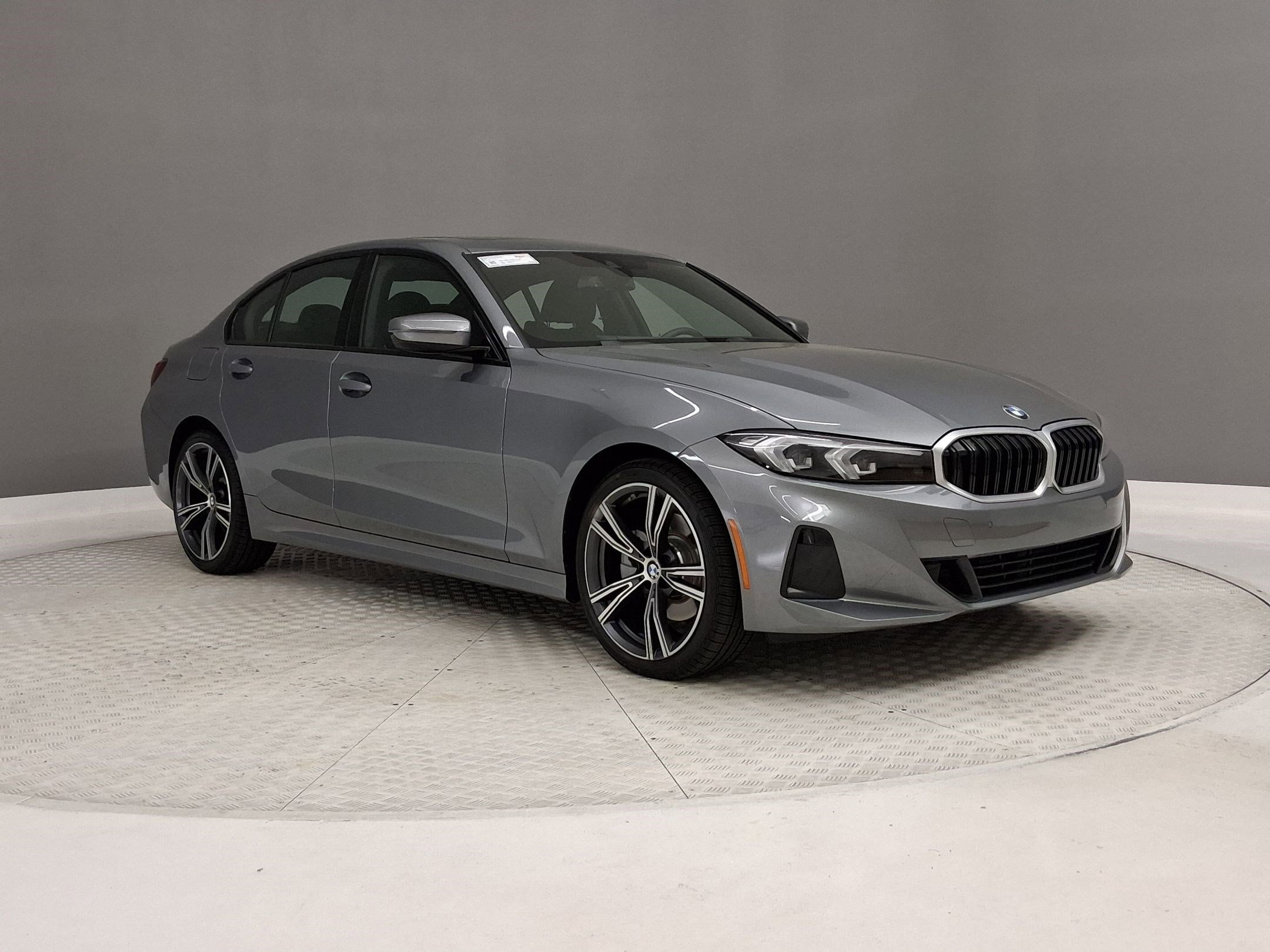 Certified 2023 BMW 330i 330i w/ Driving Assistance Package image 5