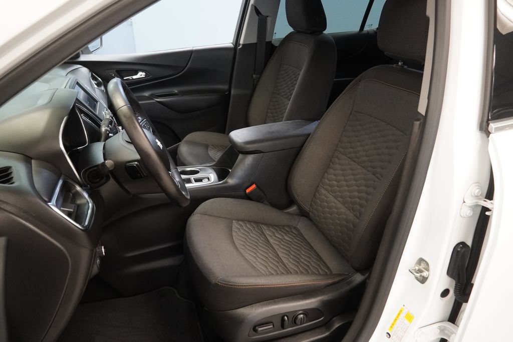 Used 2020 Chevrolet Equinox LT AWD/4WD image 3