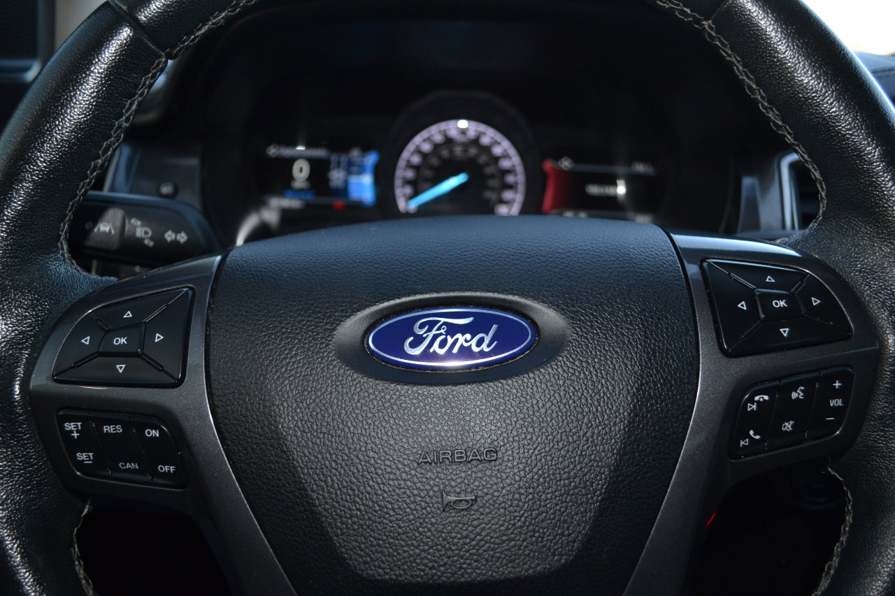 Used 2019 Ford Ranger Lariat w/ Trailer Tow Package image 15