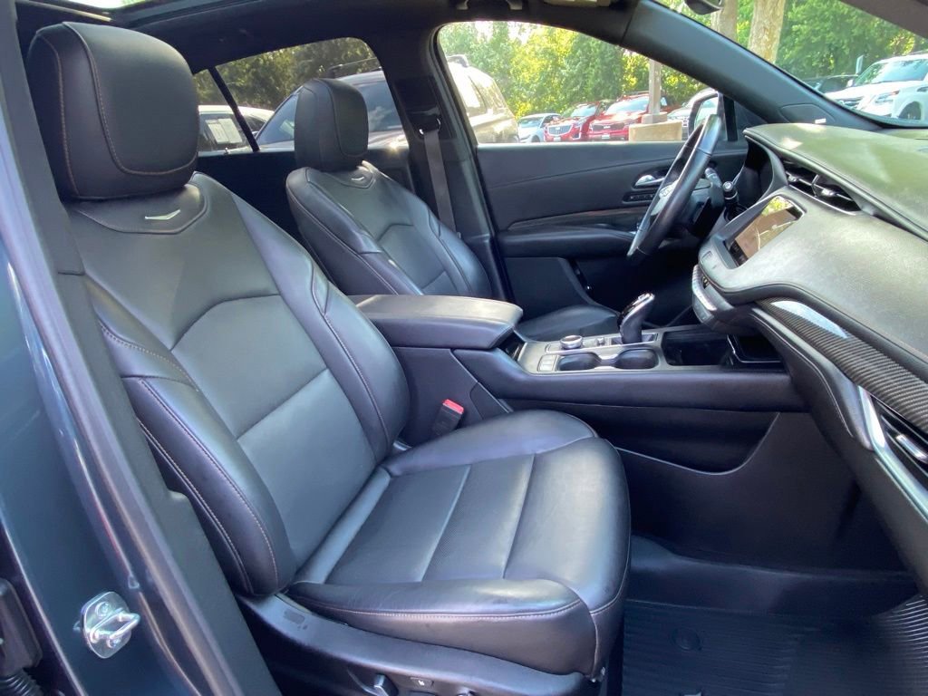 Used 2021 Cadillac XT4 Sport w/ Sun And Sound Package AWD/4WD image 42