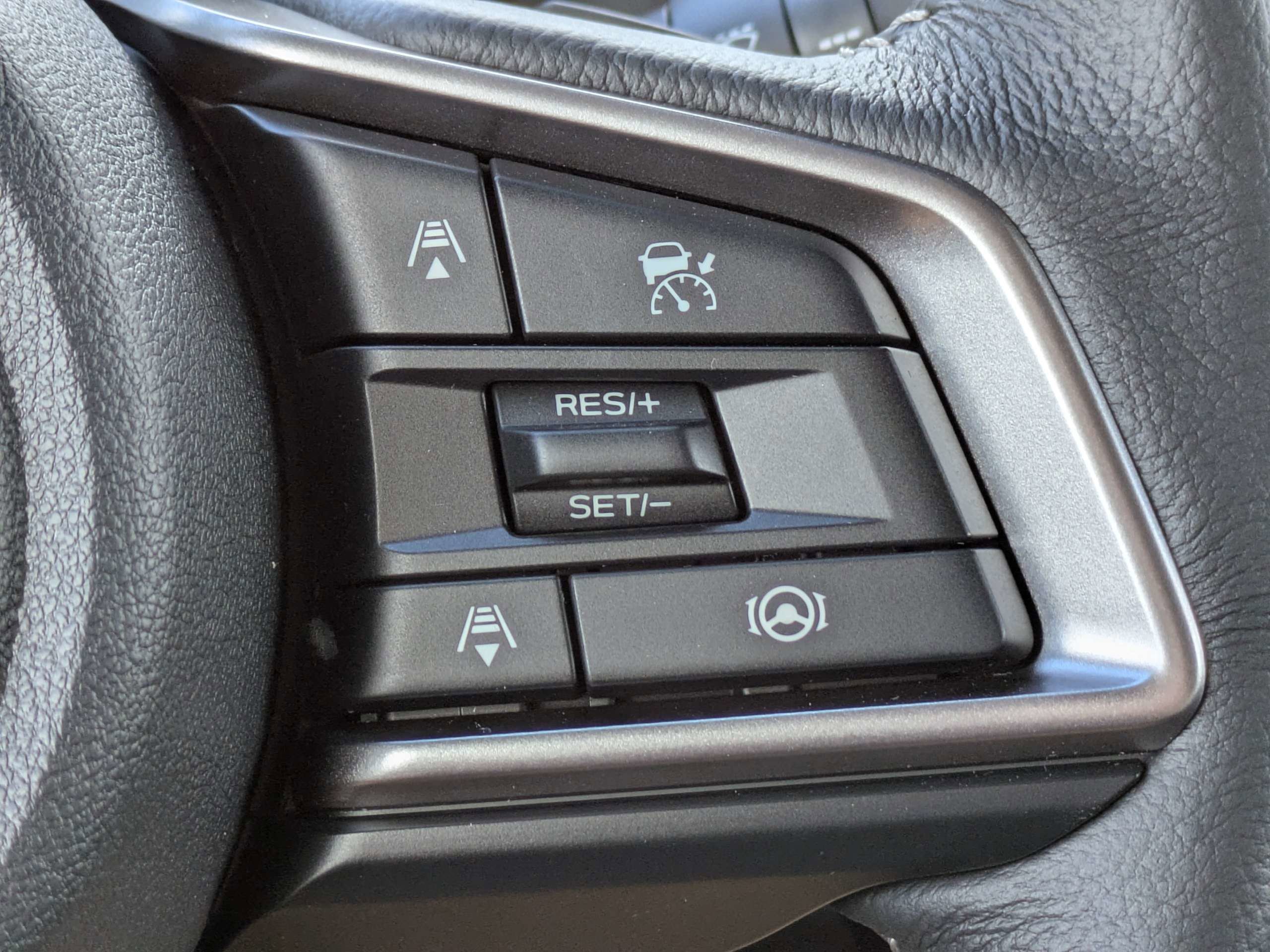 New 2026 Subaru Ascent Limited AWD/4WD image 29