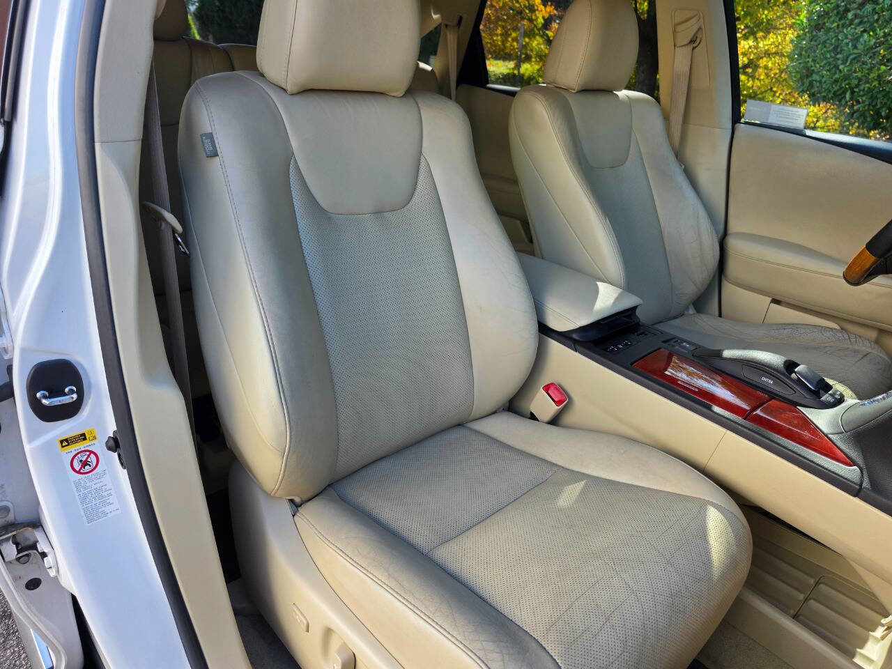 Used 2011 Lexus RX 350 2WD image 32