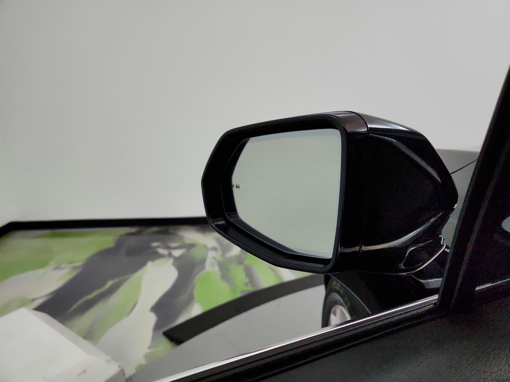 Used 2019 Cadillac XT5 Luxury FWD image 16