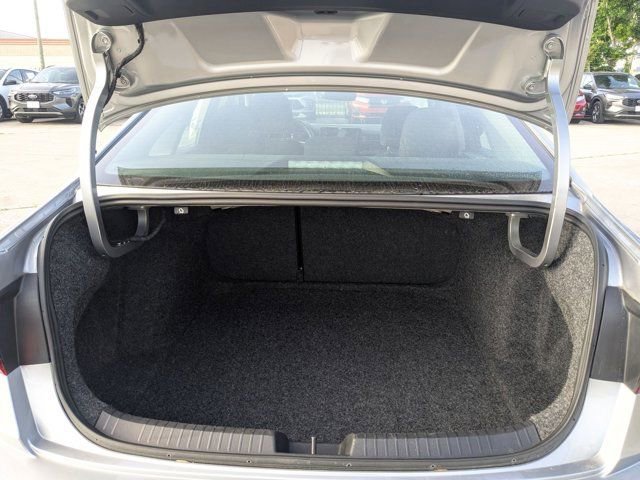Used 2025 Volkswagen Jetta S FWD image 25