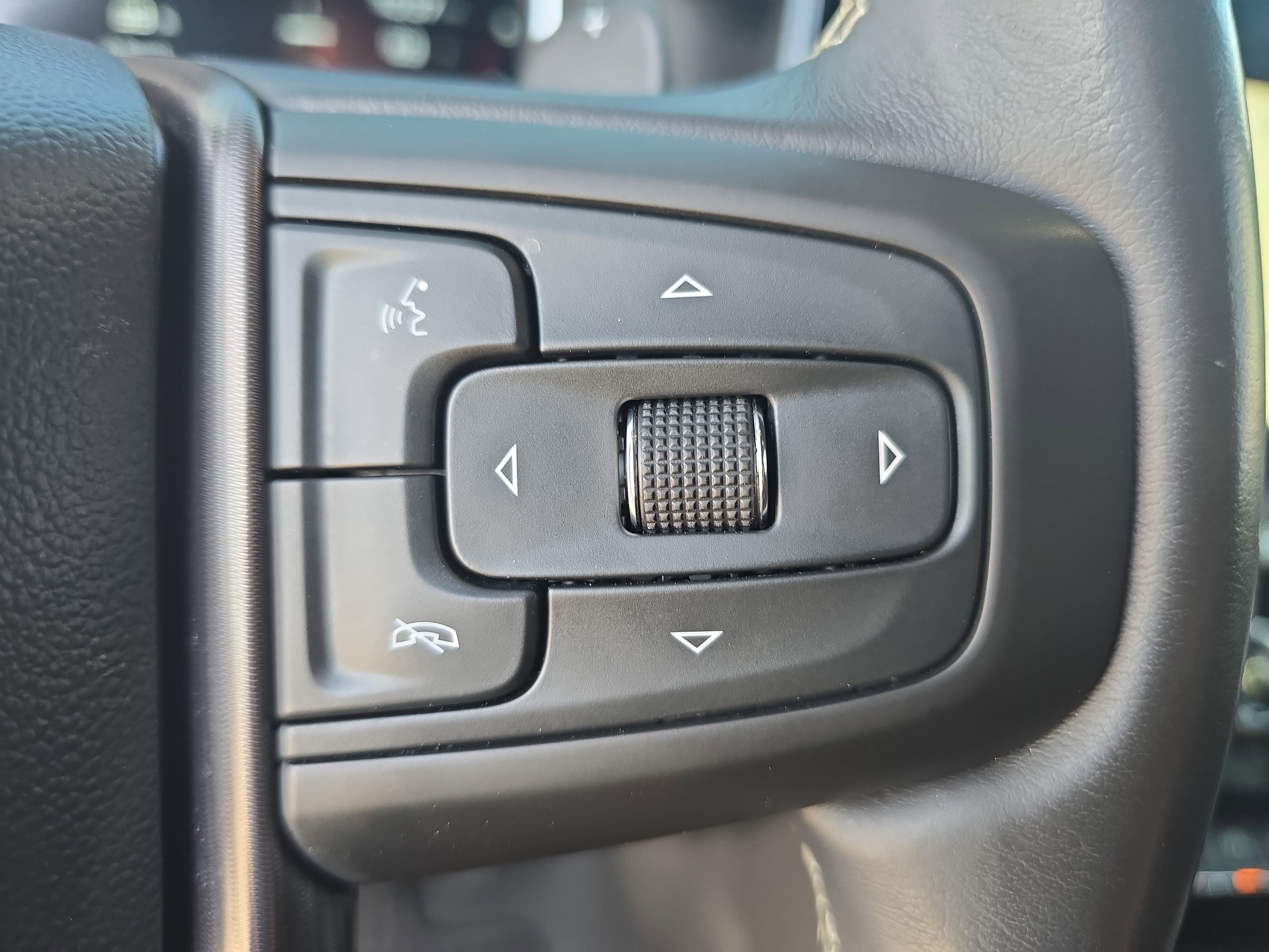 Used 2024 GMC Sierra 1500 Denali Ultimate AWD/4WD image 18