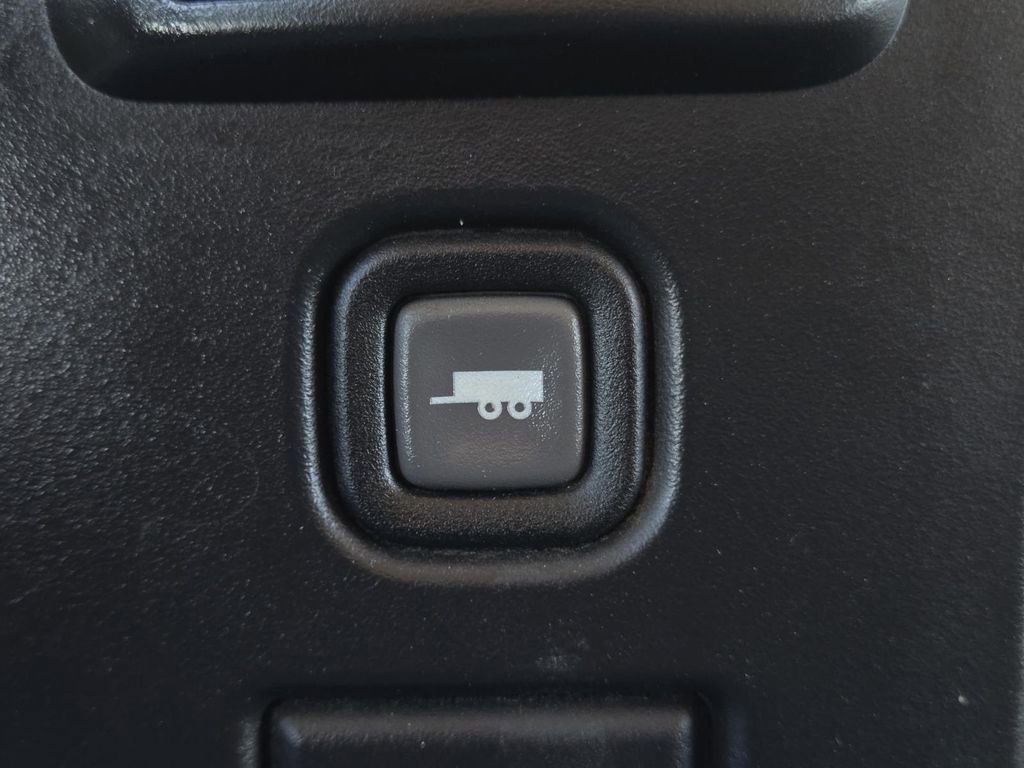 Used 2006 Chevrolet Express 3500 image 24