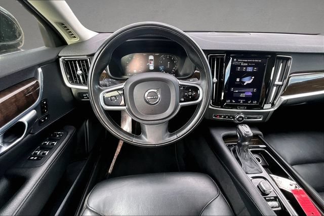 Used 2018 Volvo S90 T5 Momentum w/ Convenience Package AWD/4WD image 3