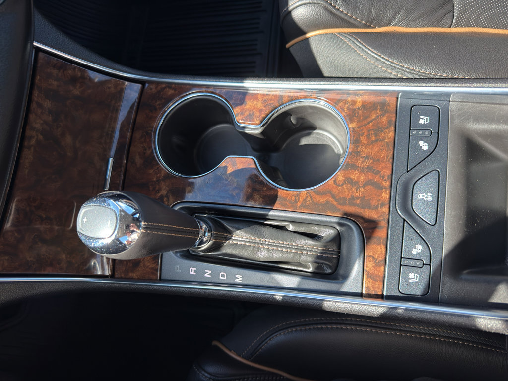 Used 2015 Chevrolet Impala LTZ FWD image 23