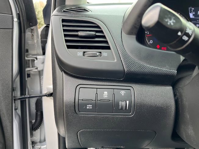 Used 2017 Hyundai Accent SE image 11