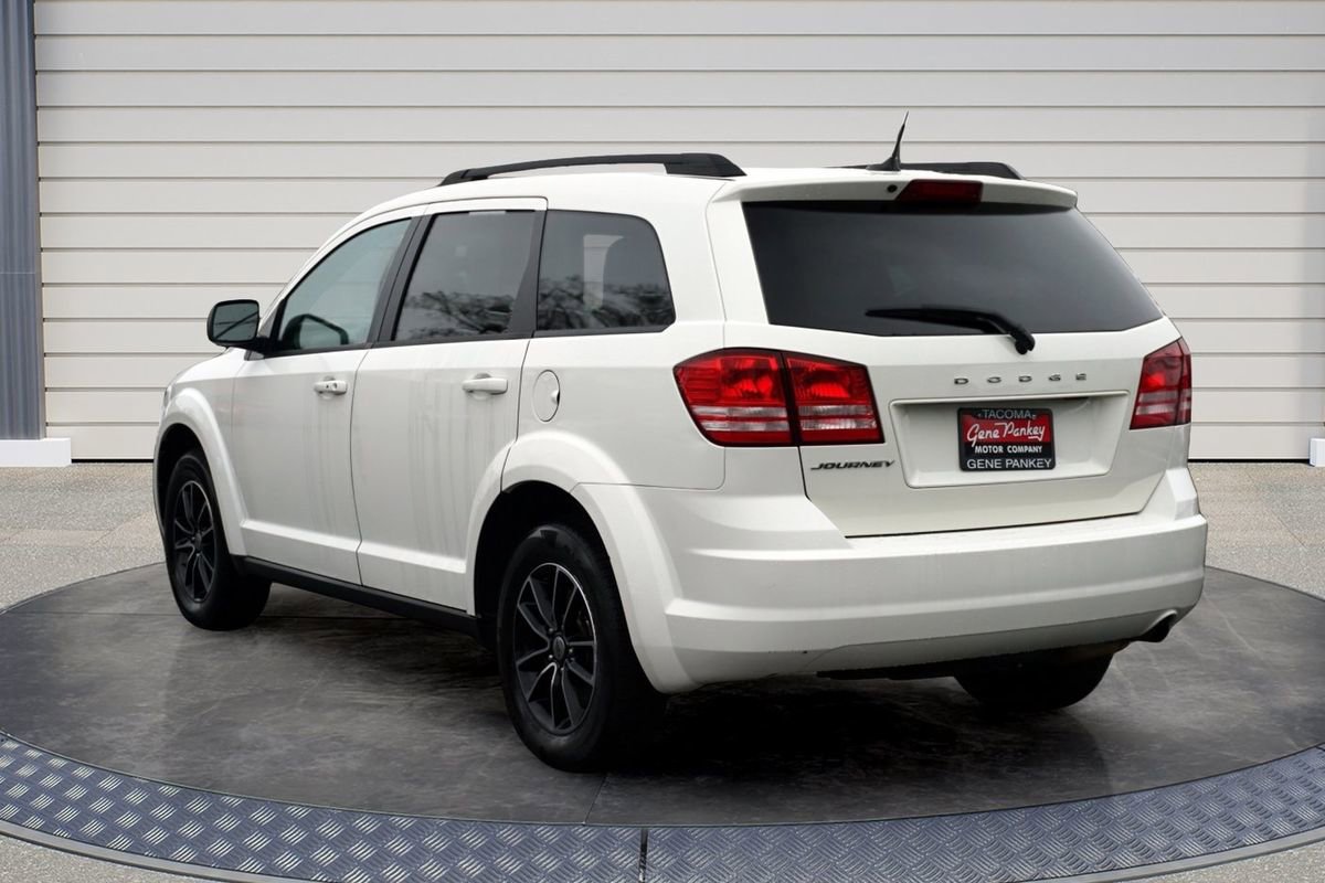 Used 2018 Dodge Journey SE w/ Popular Equipment Group image 5