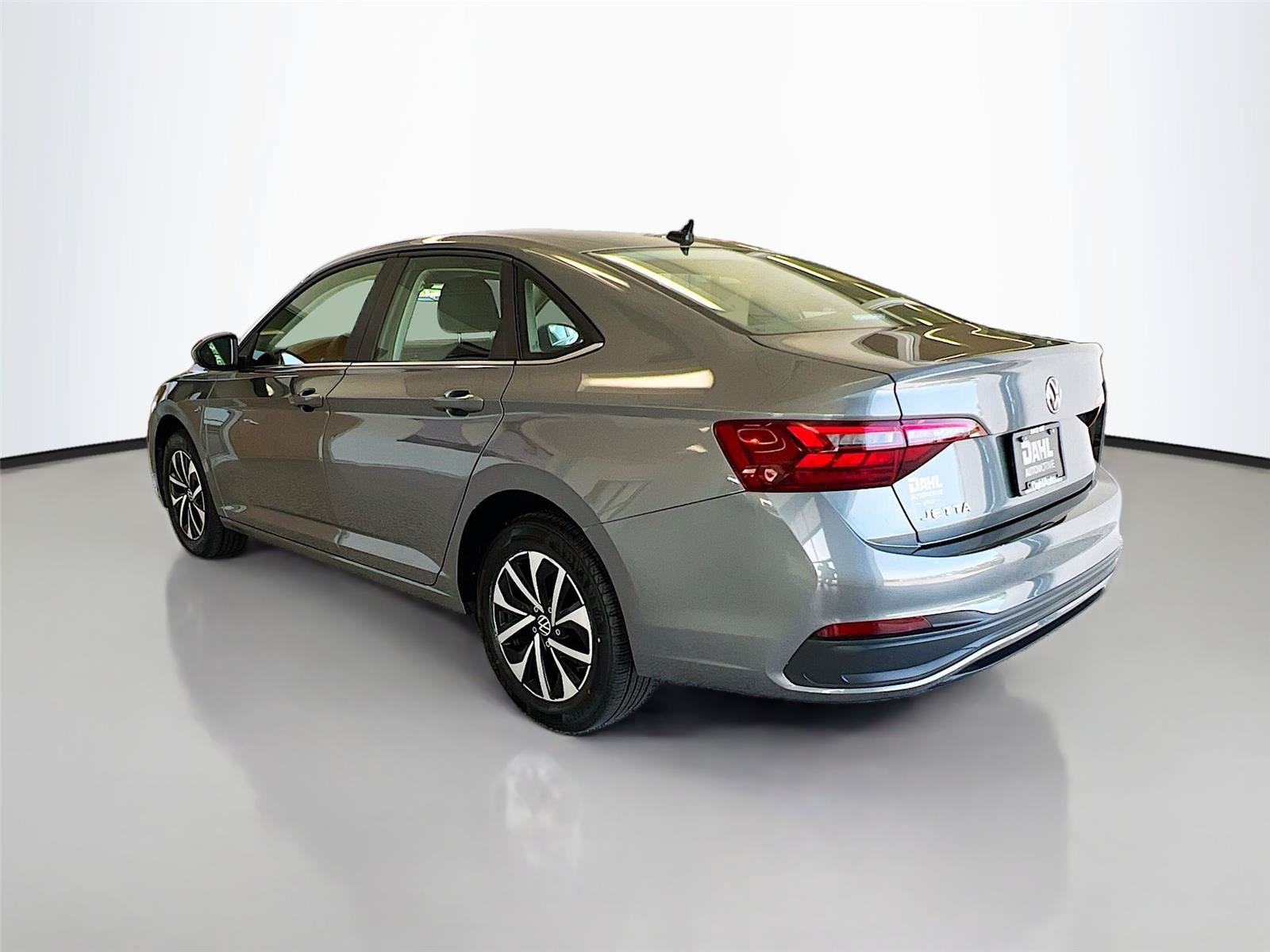 Used 2024 Volkswagen Jetta S FWD image 10