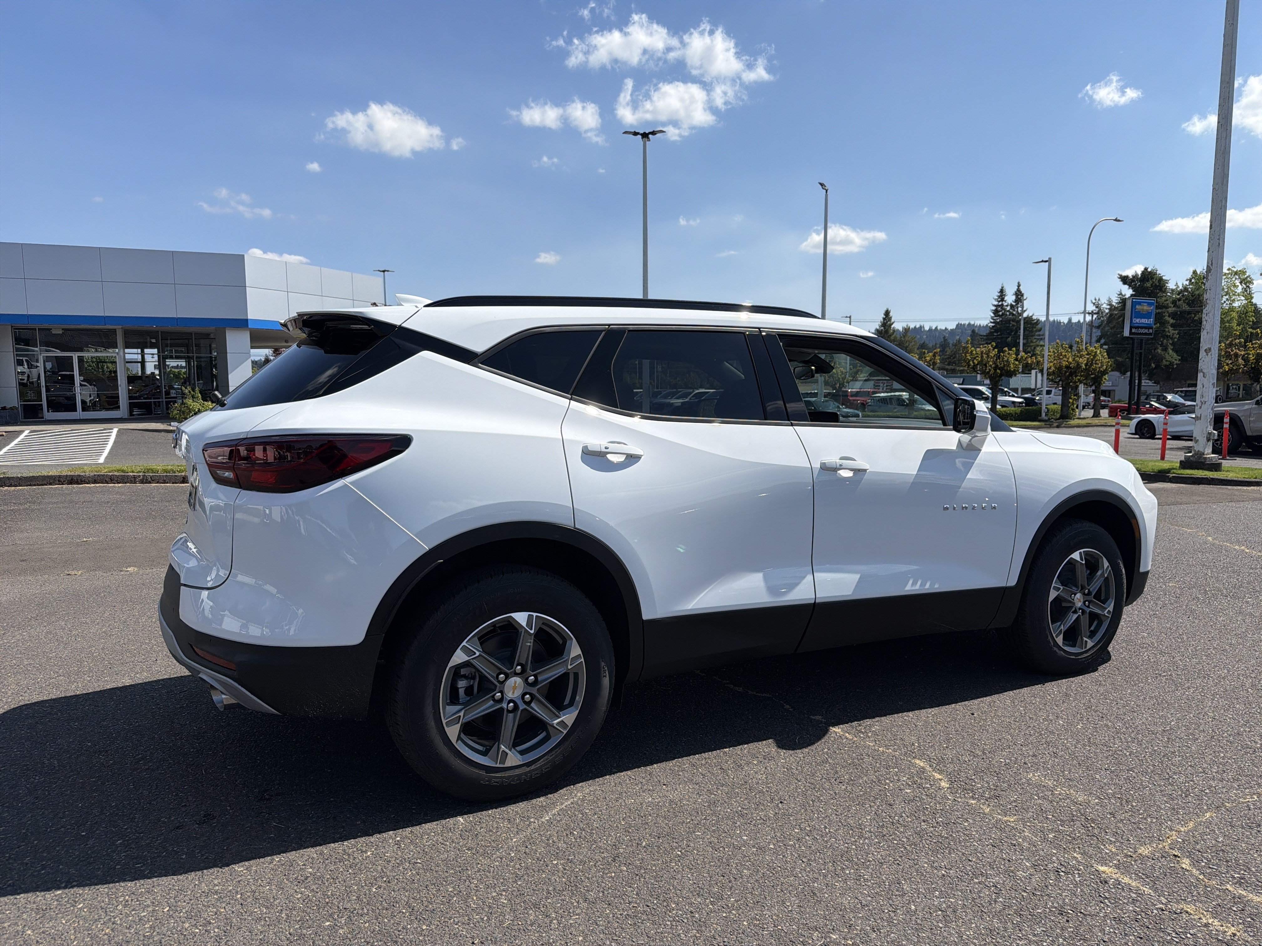 New 2026 Chevrolet Blazer LT AWD/4WD image 6