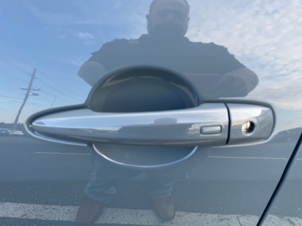 Used 2024 Nissan Sentra SR w/ SR Premium Package image 7