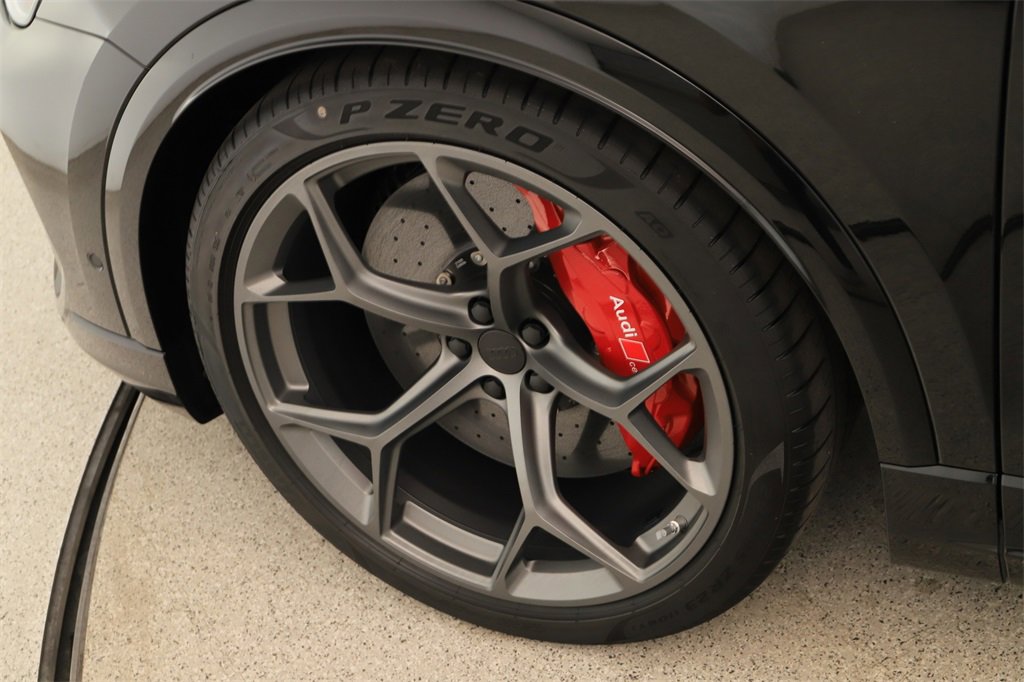 New 2026 Audi RS Q8 performance image 30