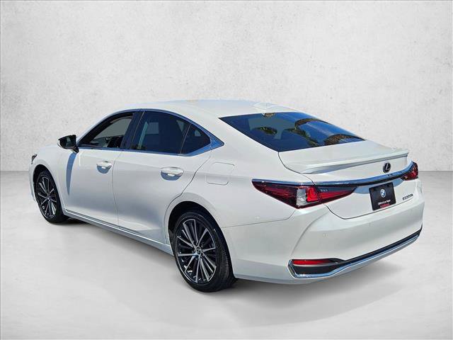 Used 2024 Lexus ES 300h w/ Premium Package FWD image 8