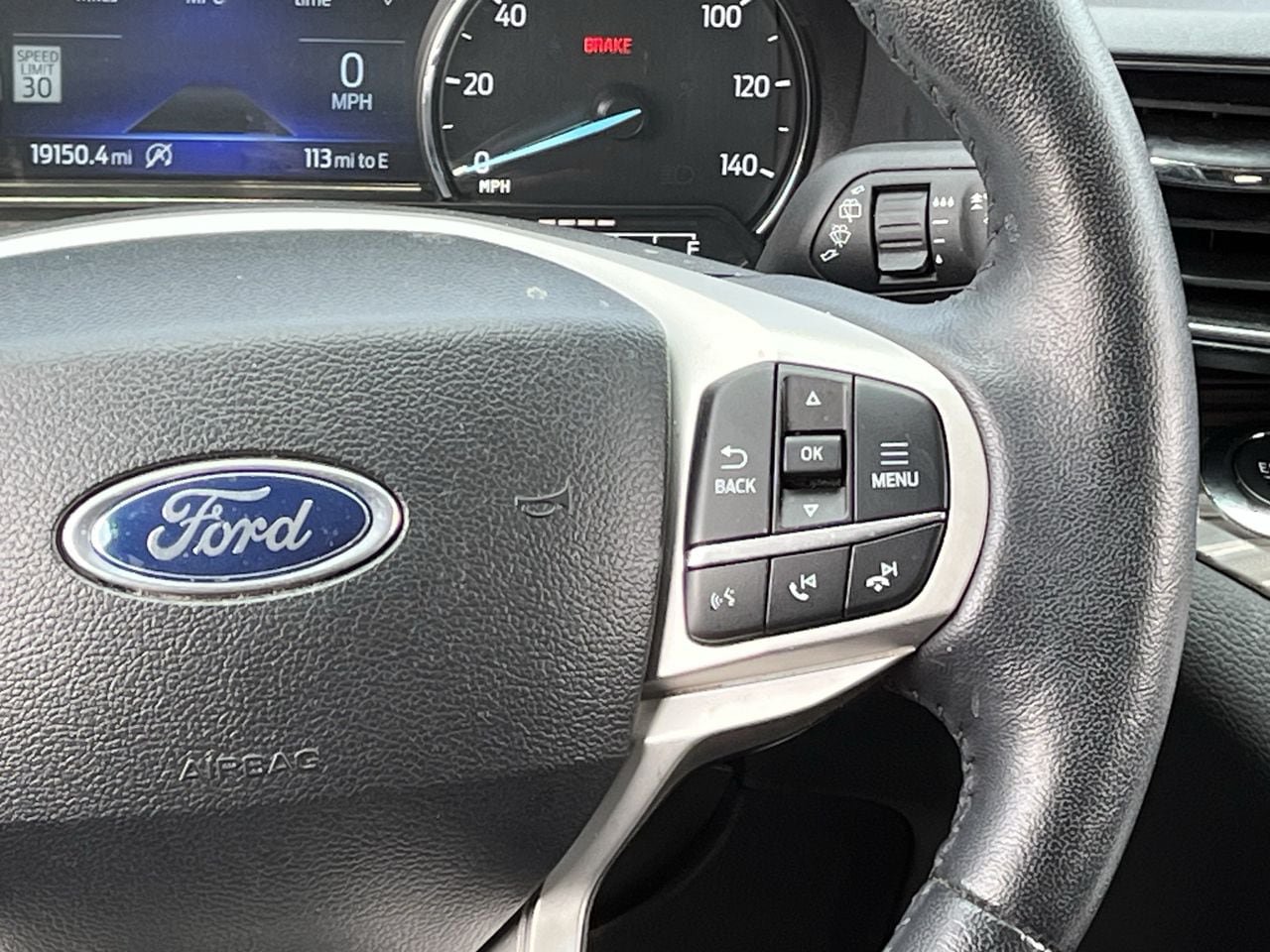 Used 2024 Ford Explorer Limited w/ Limited Technology Package RWD image 14