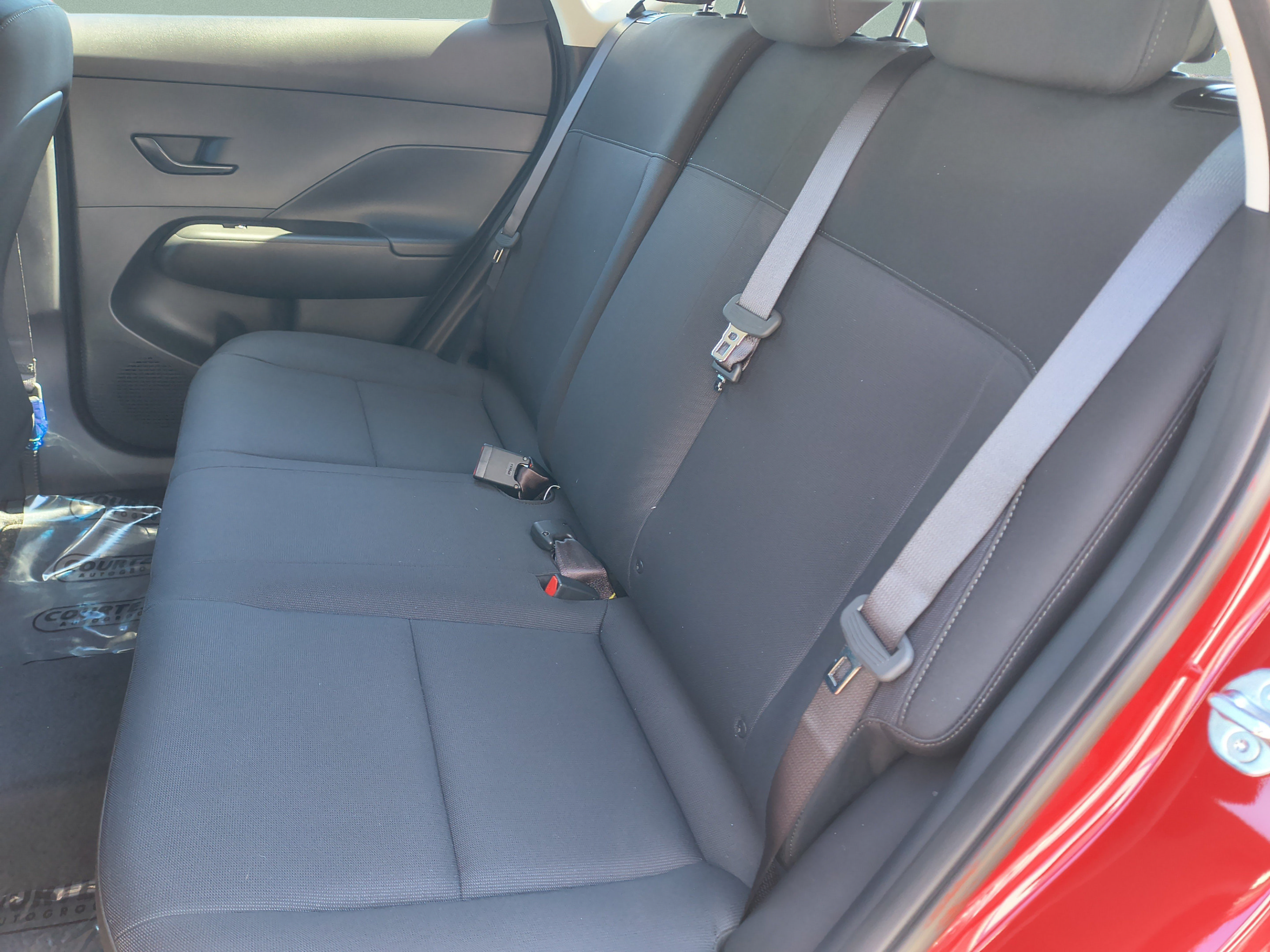 New 2027 Hyundai Kona SE FWD image 16