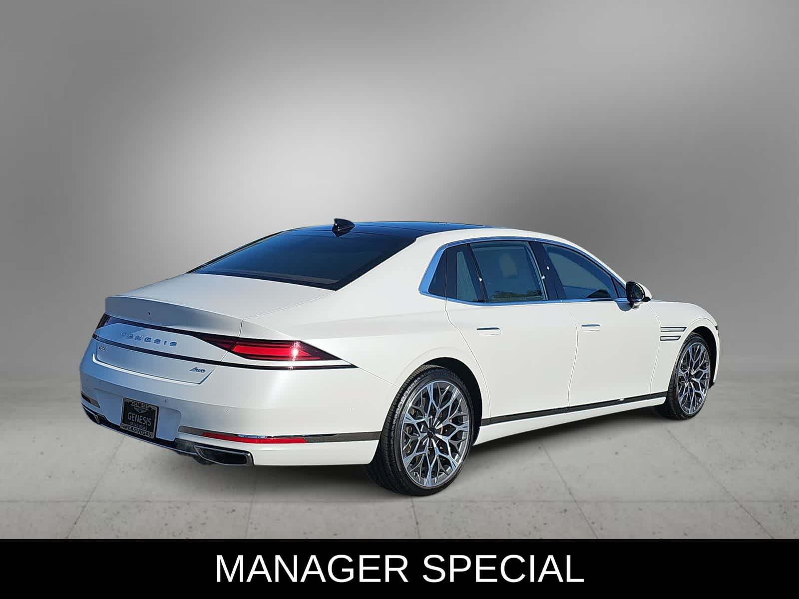 Used 2025 Genesis G90 3.5T AWD/4WD image 8